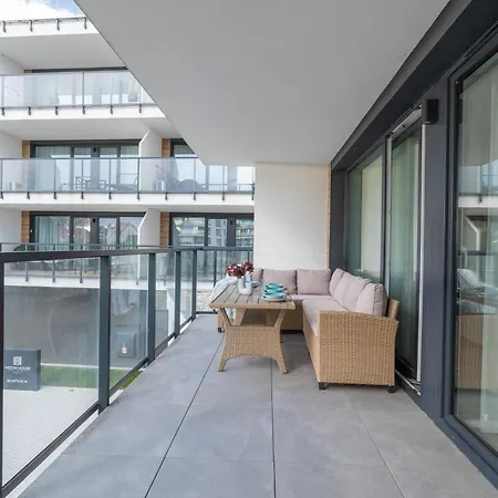 Westin House Koralowa Pool & Sauna By Solarento Apartment Kolberg