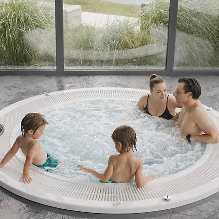 Westin House Koralowa Pool & Sauna By Solarento Apartment
